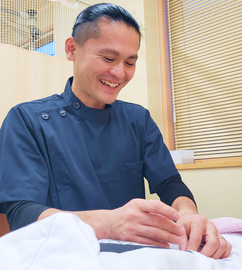 鍼灸師 小沼 友和